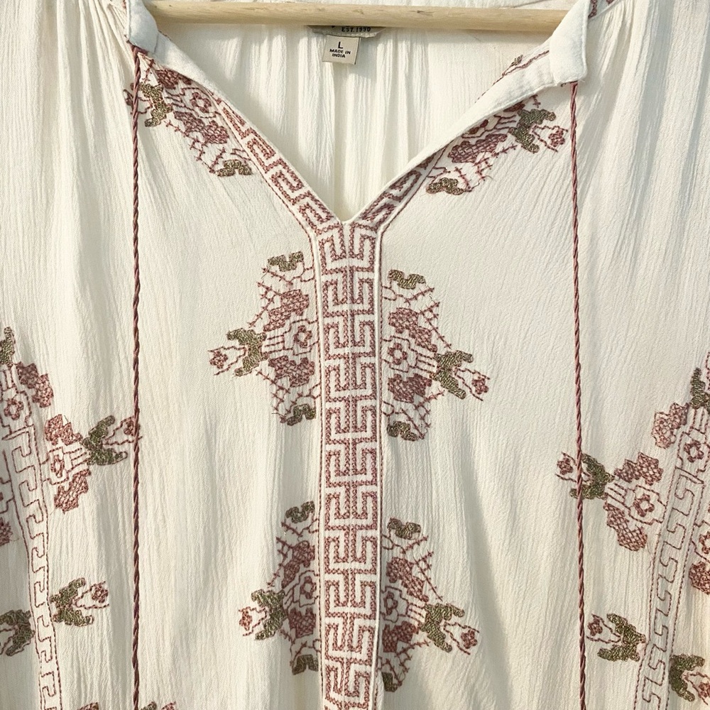 Lucky Brand Cream Blouse with Pink Embroidery - Picture 3 of 6